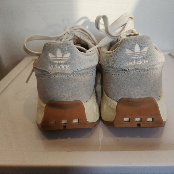 Adidas Originals Women's Retropy E5 Casual Sneakers size 8.5 - Picture 3 of 8